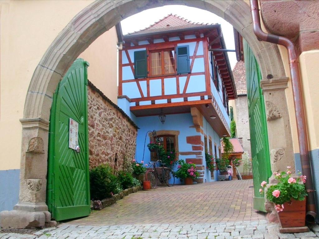 Gite Dans Cite Medievale Boersch Ruang foto